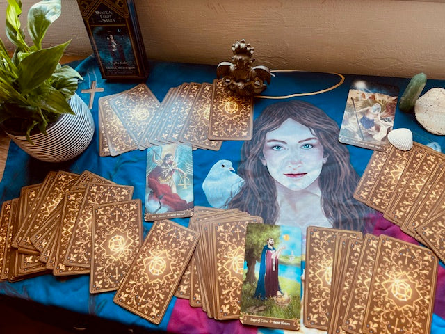 Box Set Limited Edition of the Mystical Tarot of the Saints. Premium gift containing gold edges linen tarot cards, altar cloth, art prints